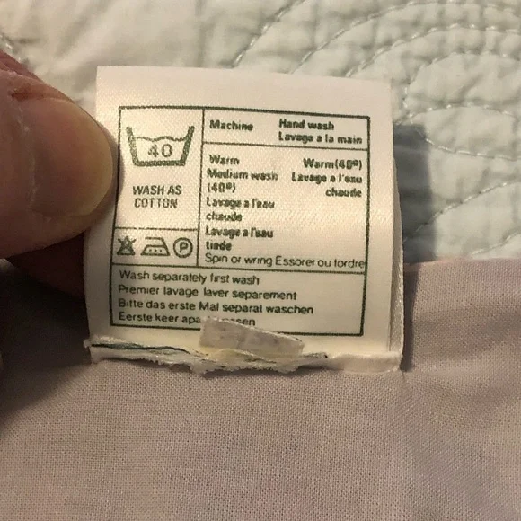 Vintage Laura Ashley lilac floral print prairie cottage dress. Size 8. - Picture 8 of 14